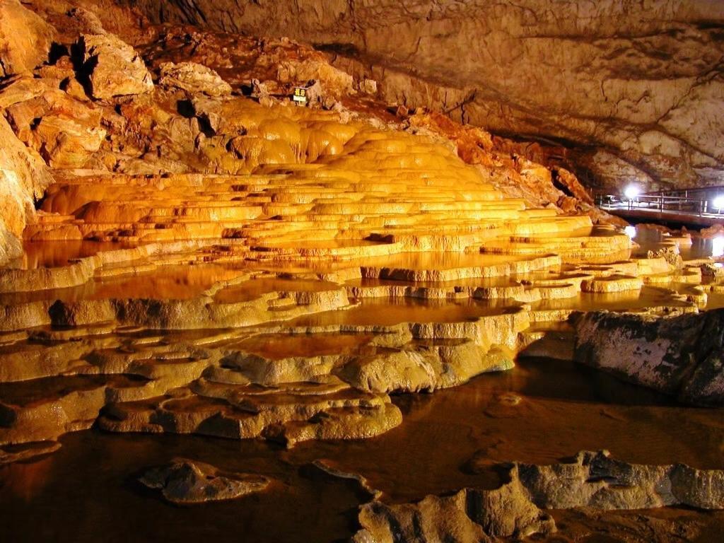 Trip Base Coconeel Otel Akiyoshi Dış mekan fotoğraf